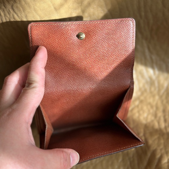 Elise Double Monogram Canvas Wallet - Picture 5 of 5